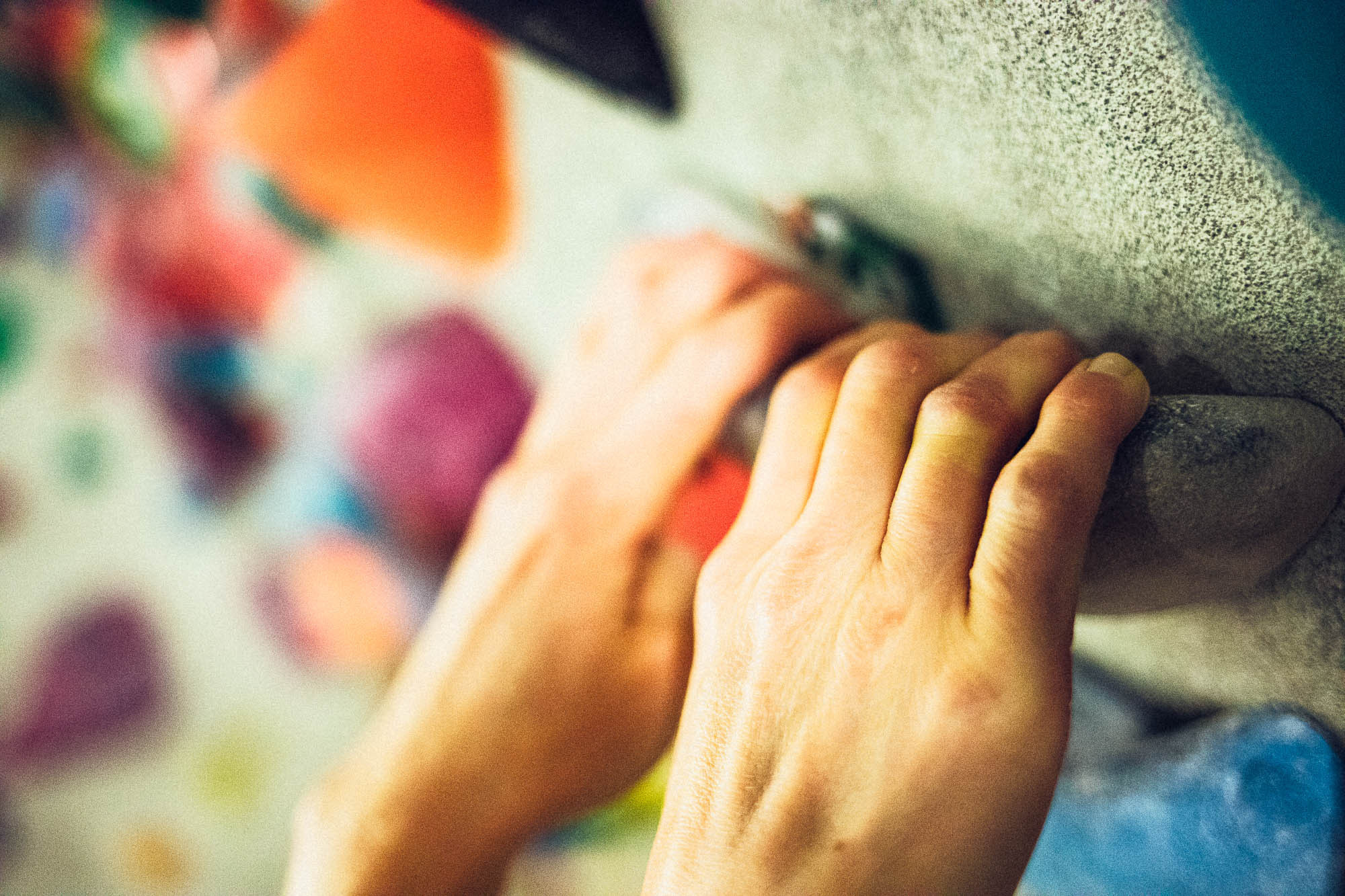 Export x3 5D4 0926 Bouldering Sarah & Vanessa Gaswerk 2020